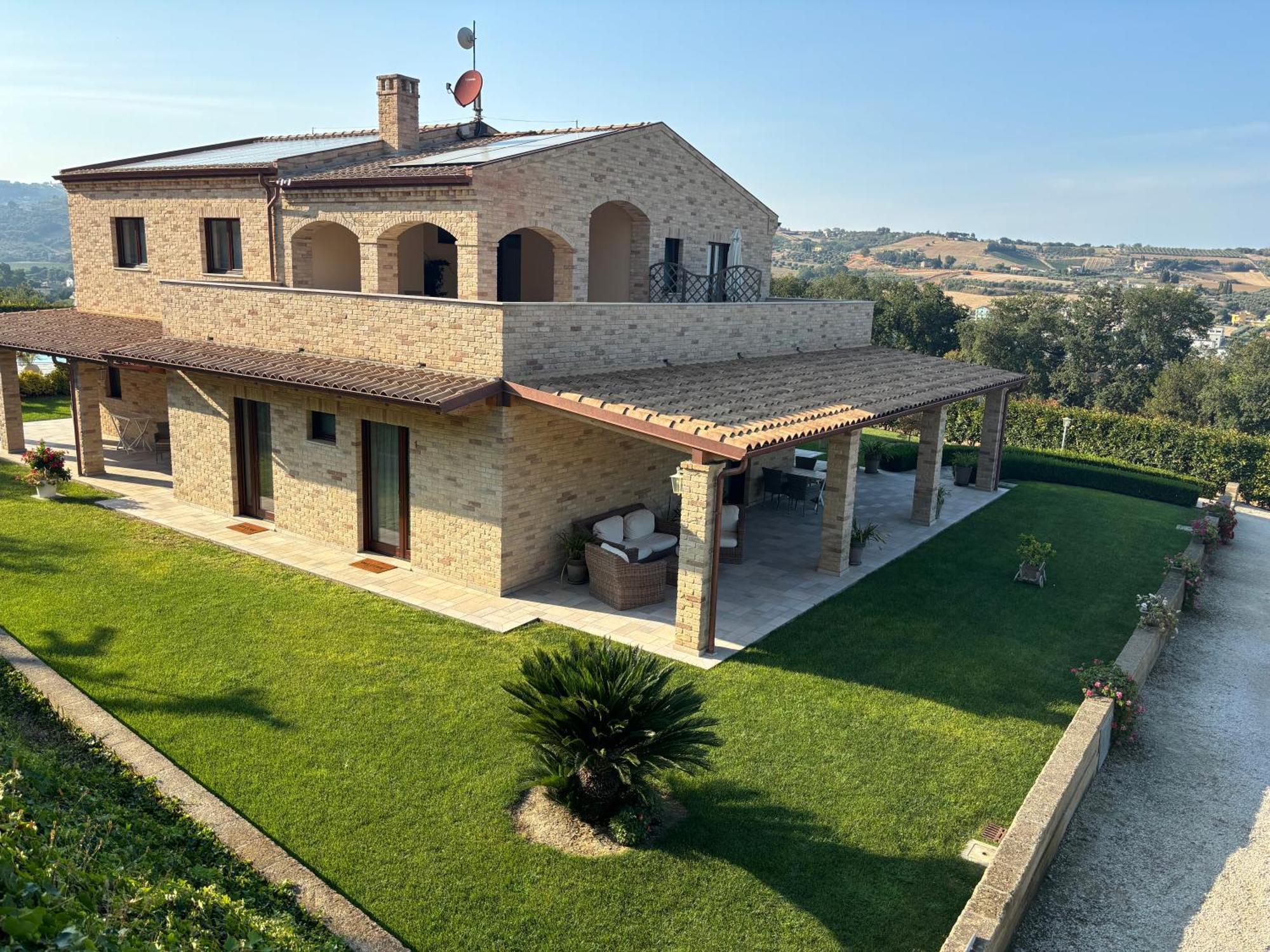 B&B Casalfarano Cupra Marittima Extérieur photo